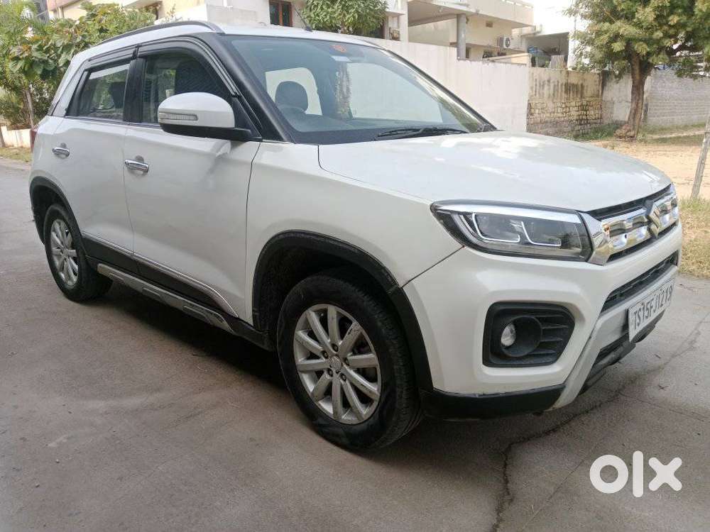 Maruti Suzuki Brezza 1.5 Zxi Plus Smart Hybrid, 2022, Petrol
