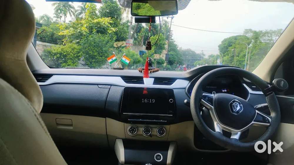 Renault Triber 2023 Petrol Manual