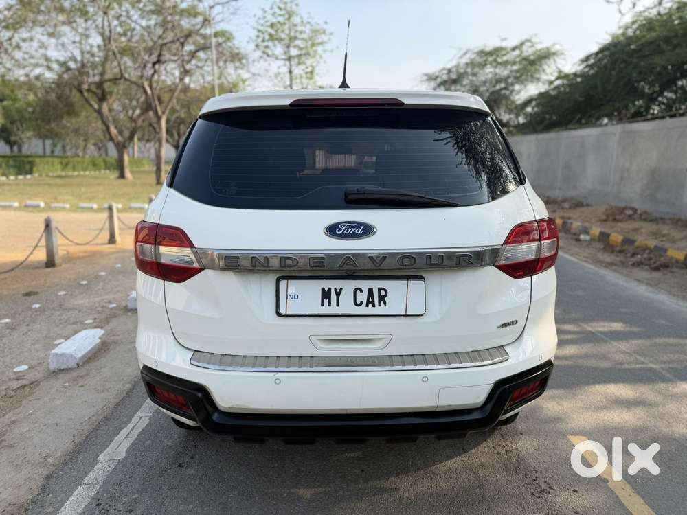 Ford Endeavour 3.2 Trend At 4x4, 2017, Diesel