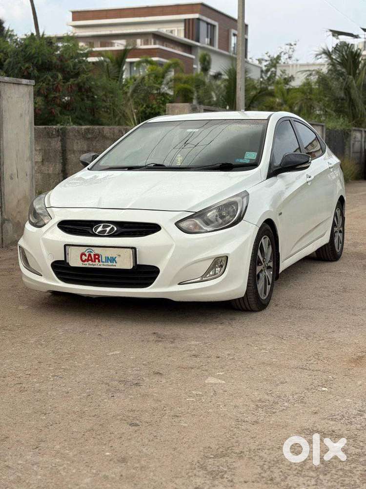 Hyundai Verna Fluidic 1.6 Vtvt, 2011, Diesel