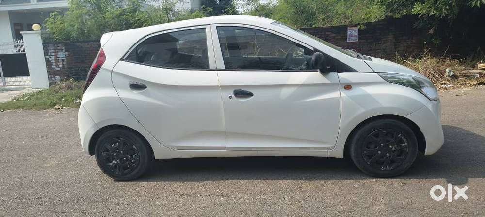 Hyundai Eon Magna +, 2015, Petrol