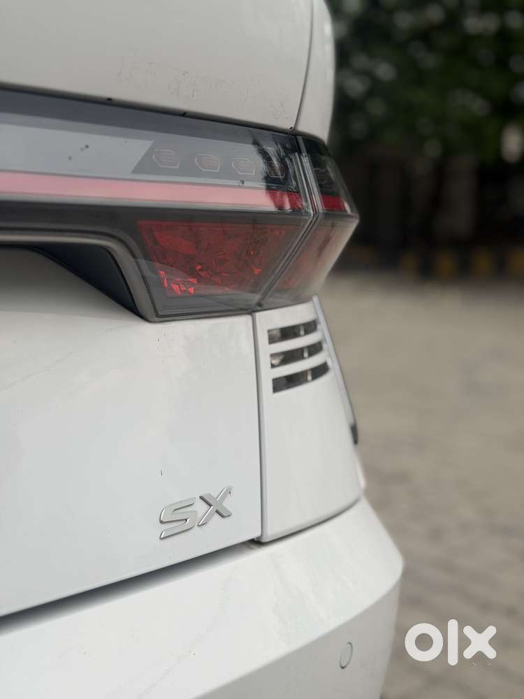 Hyundai Verna 1.5 Sx Vtvt, 2024, Petrol