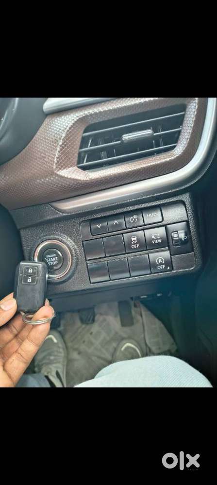 Maruti Suzuki Brezza 1.5 Zxi Plus Smart Hybrid, 2022