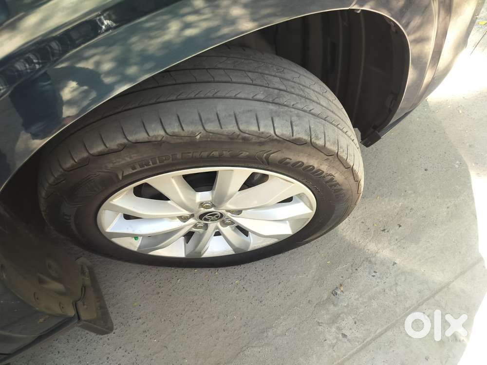 Toyota Innova Crysta