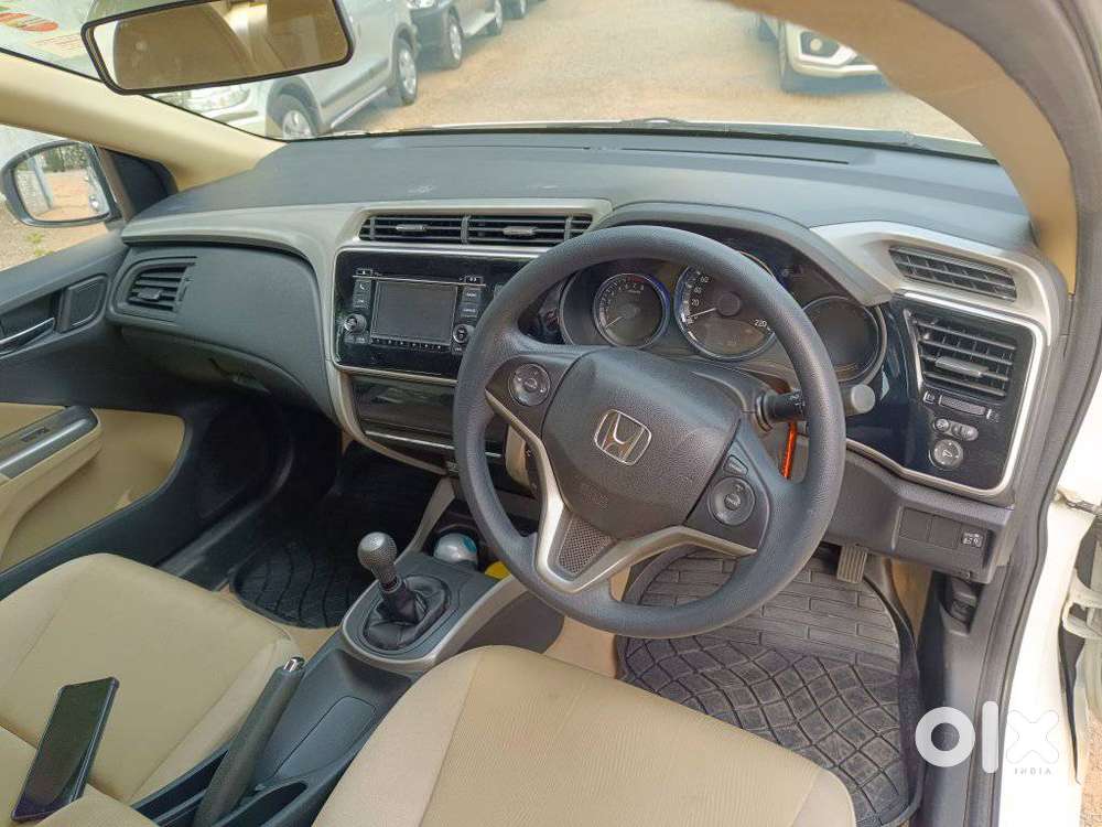 Honda City 2015-2017 I Vtec V, 2016, Petrol