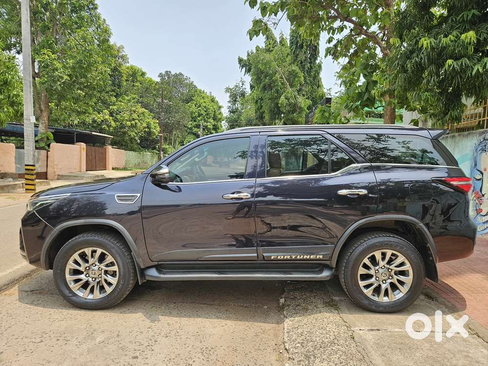 Toyota Fortuner Sigma 4