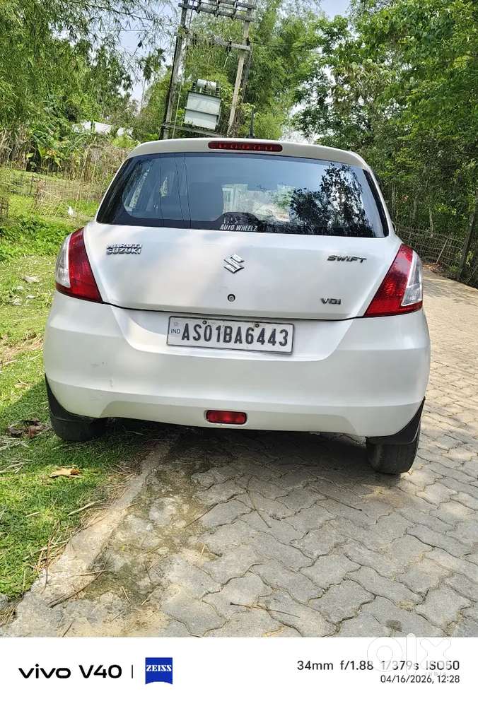 Maruti Suzuki Swift 2012 Diesel 97000 Km Driven