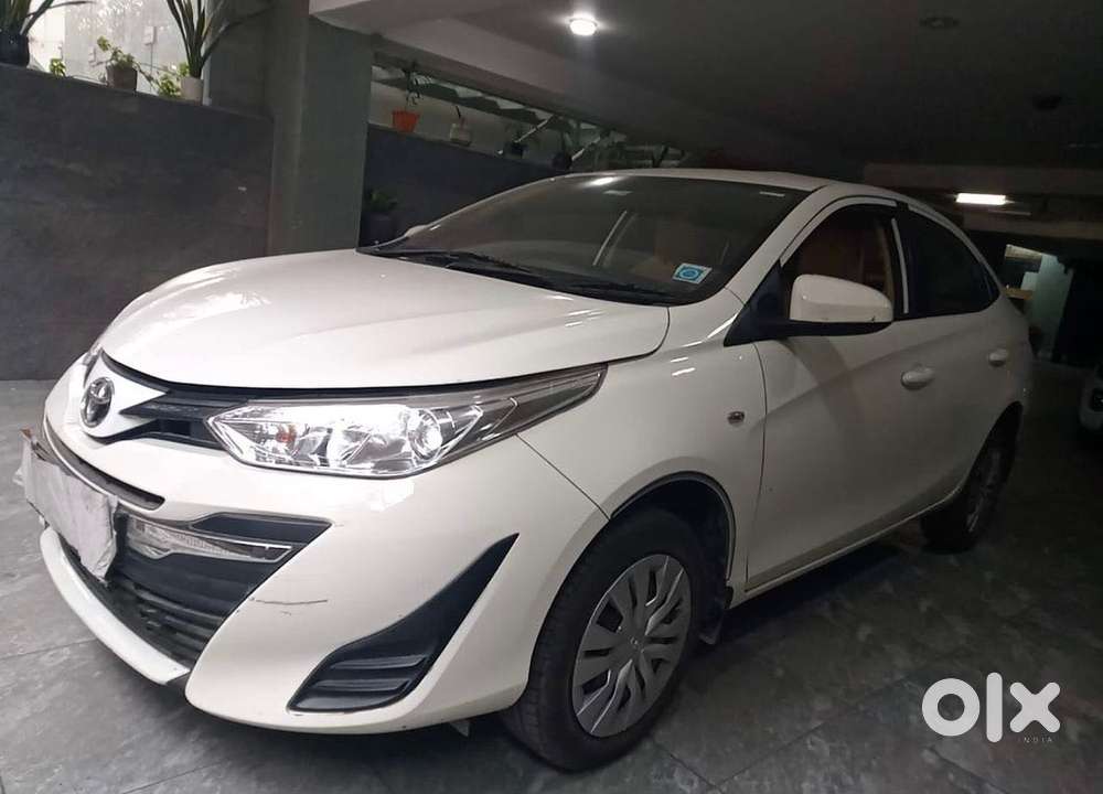 Toyota Yaris J Optional Cvt, 2021, Petrol