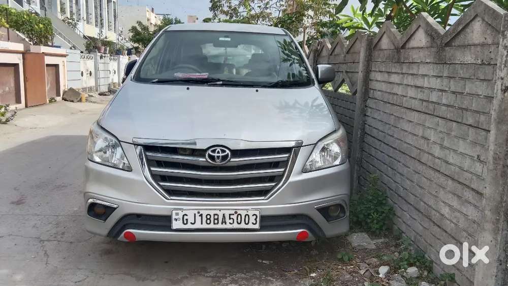 Toyota Innova 2.5 Vx 2012