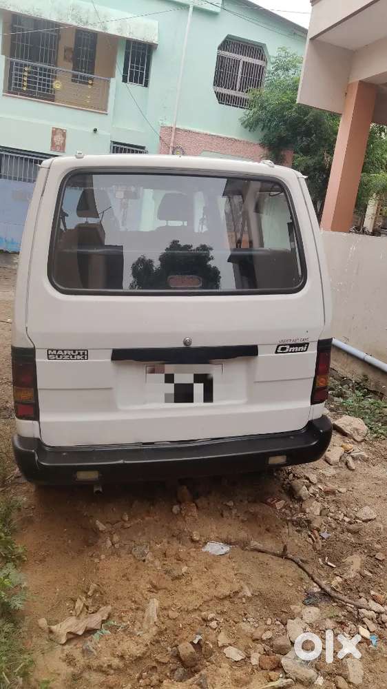 Maruti Suzuki Omni 2011 Petrol