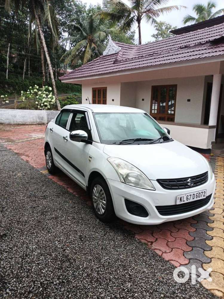 Maruti Suzuki Swift Dzire 1.2 Lxi Bsiv, 2013, Petrol