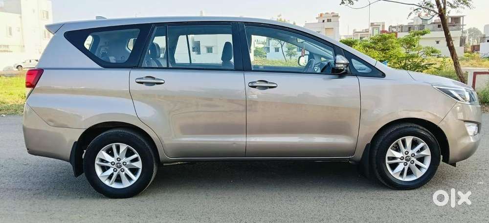 Toyota Innova Crysta 2019 Diesel 180000 Km Driven