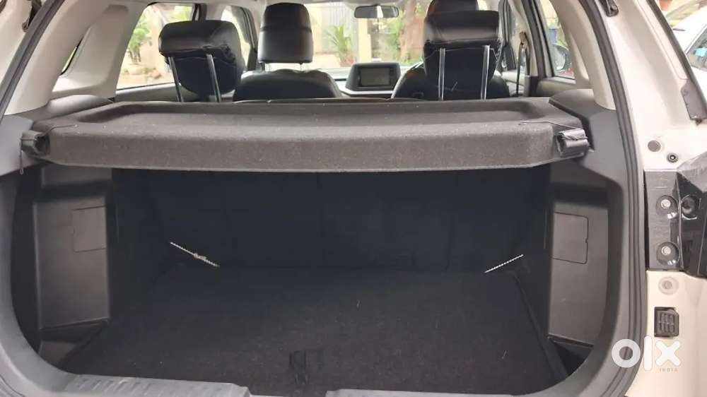 Maruti Suzuki Brezza Vxi 2024
