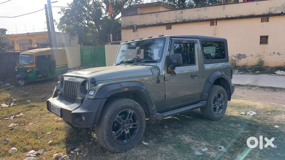 Mahindra Thar Petrol 2022