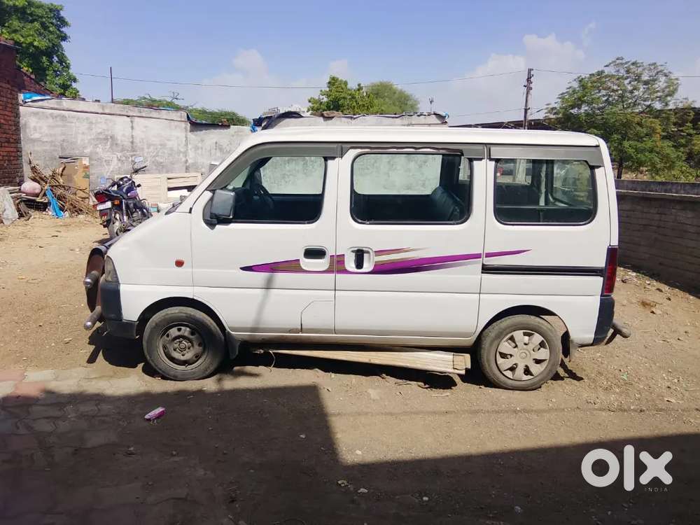 Maruti Suzuki Eeco 2016 Variant