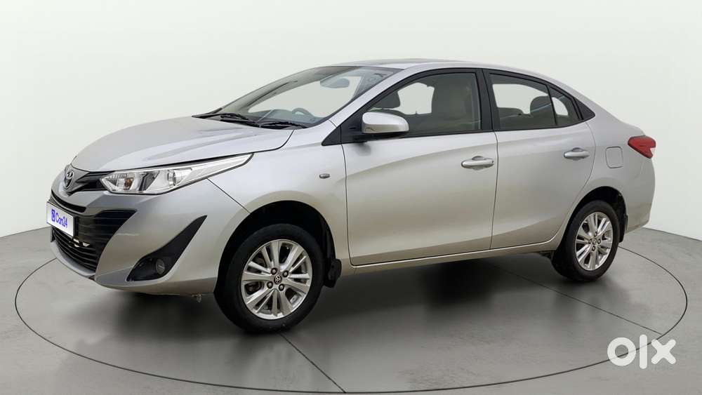 Toyota Yaris J Cvt, 2020, Petrol