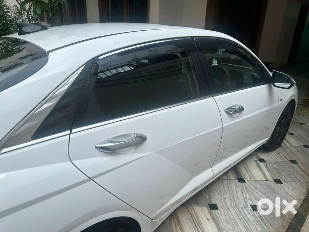 Hyundai Verna Petrol 2025