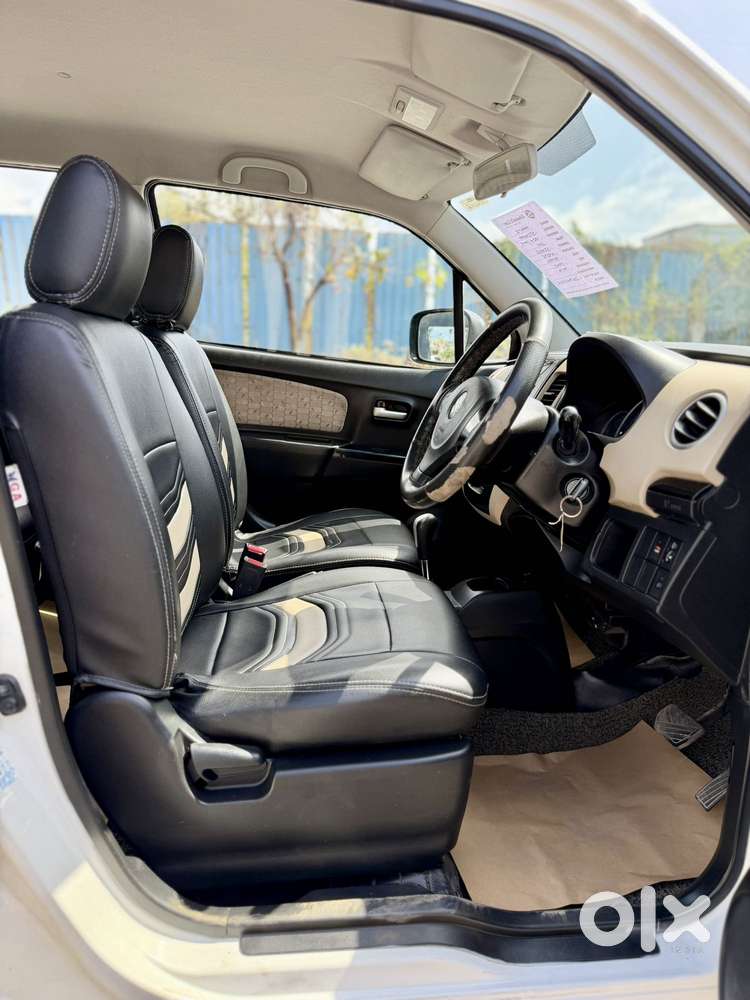 Maruti Suzuki Wagon R Stingray Amt Vxi, 2017, Petrol