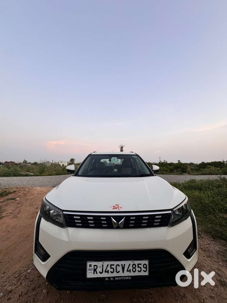 Mahindra Xuv300 2023 Petrol