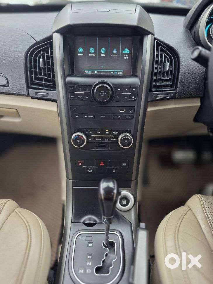 Mahindra Xuv500 W10 At, 2017, Diesel