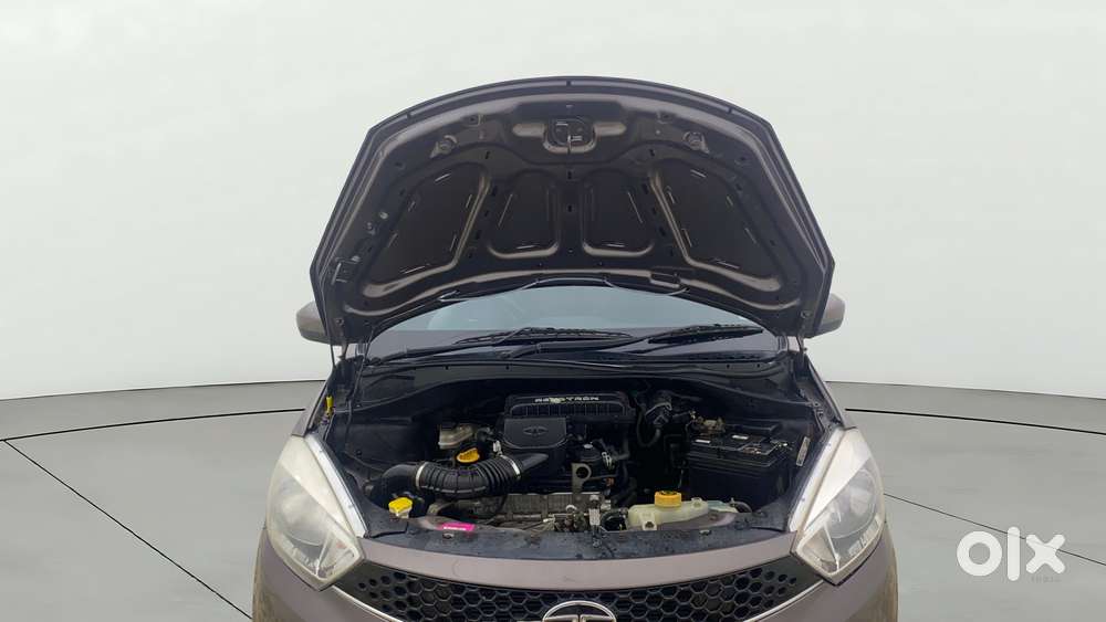 Tata Tiago 1.2 Revotron Xt, 2017, Petrol