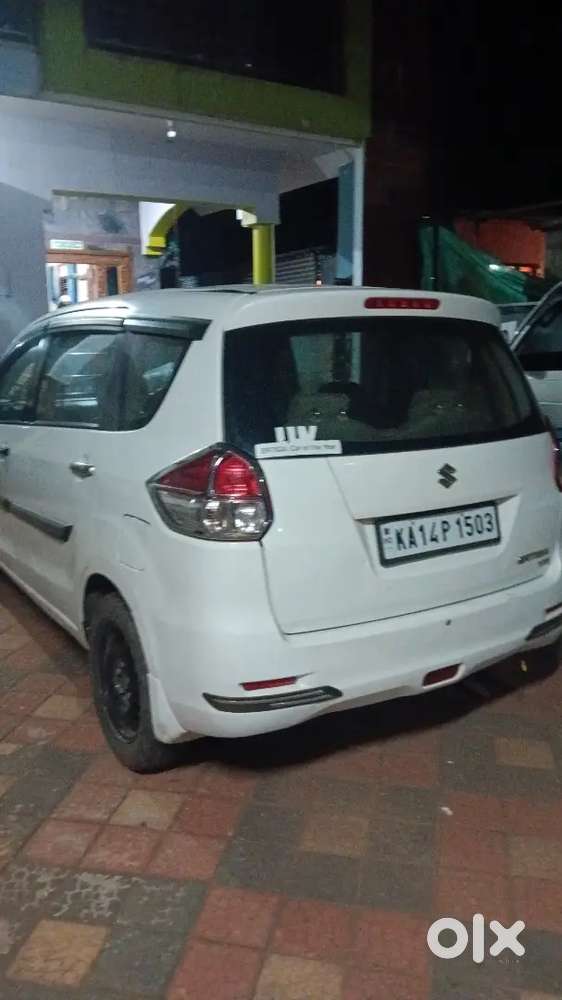 Maruti Suzuki Ertiga 2014 Petrol 125000 Km Driven