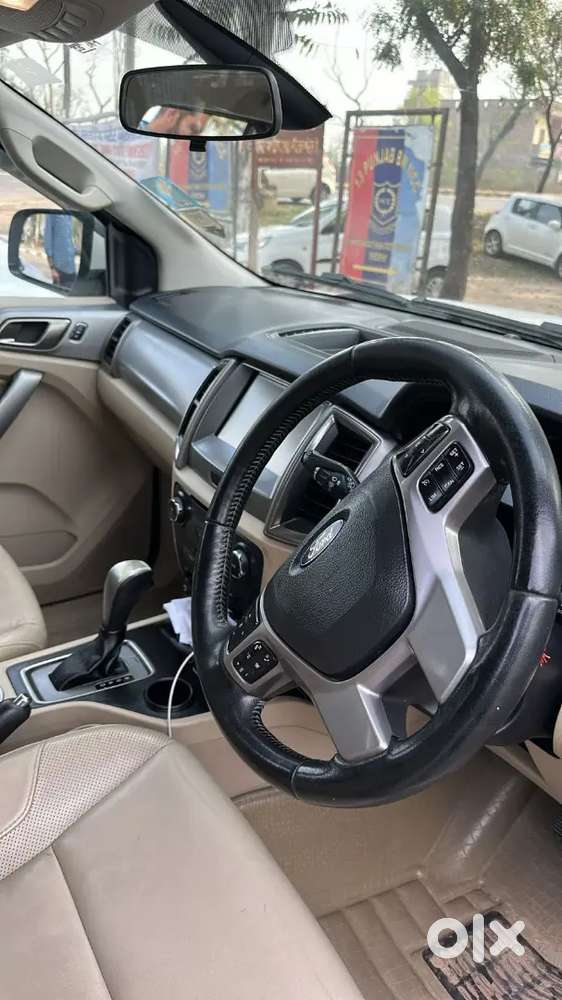 Ford Endeavour 2017 Diesel 100000 Km Driven