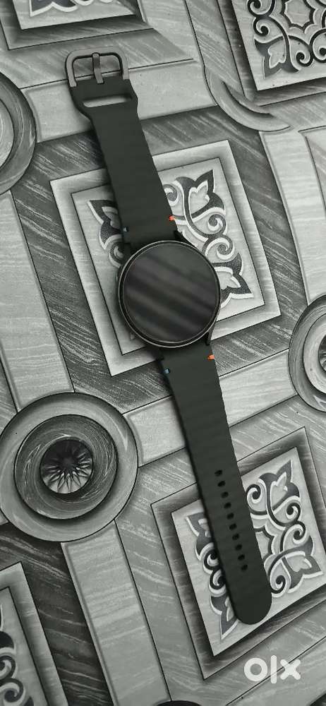 Samaung galaxy watch 7 lte 44mm with box