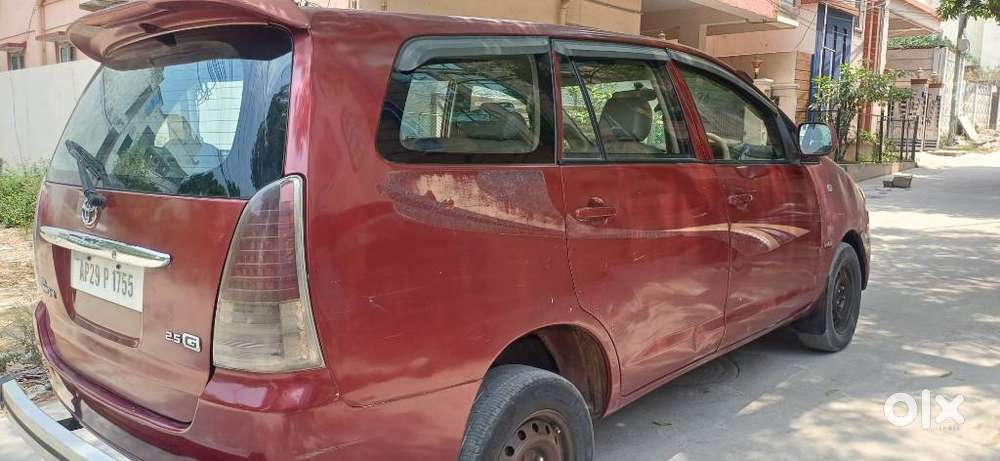 Toyota Innova 2.5 G (diesel) 8 Seater, 2006, Diesel