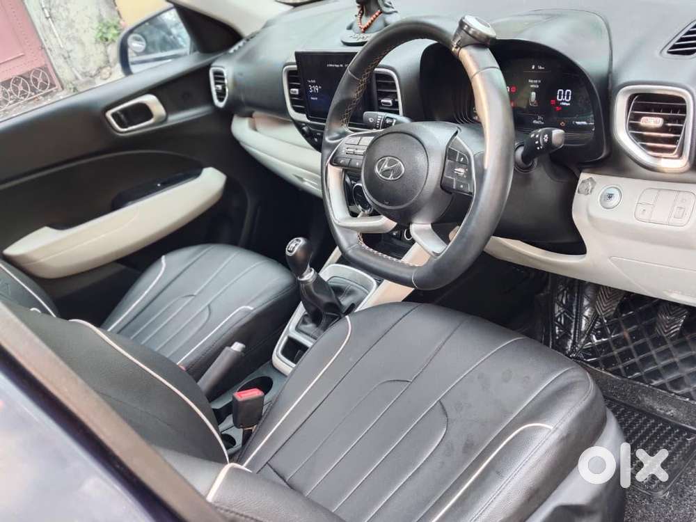 Hyundai Venue Sx Mt, 2022, Petrol