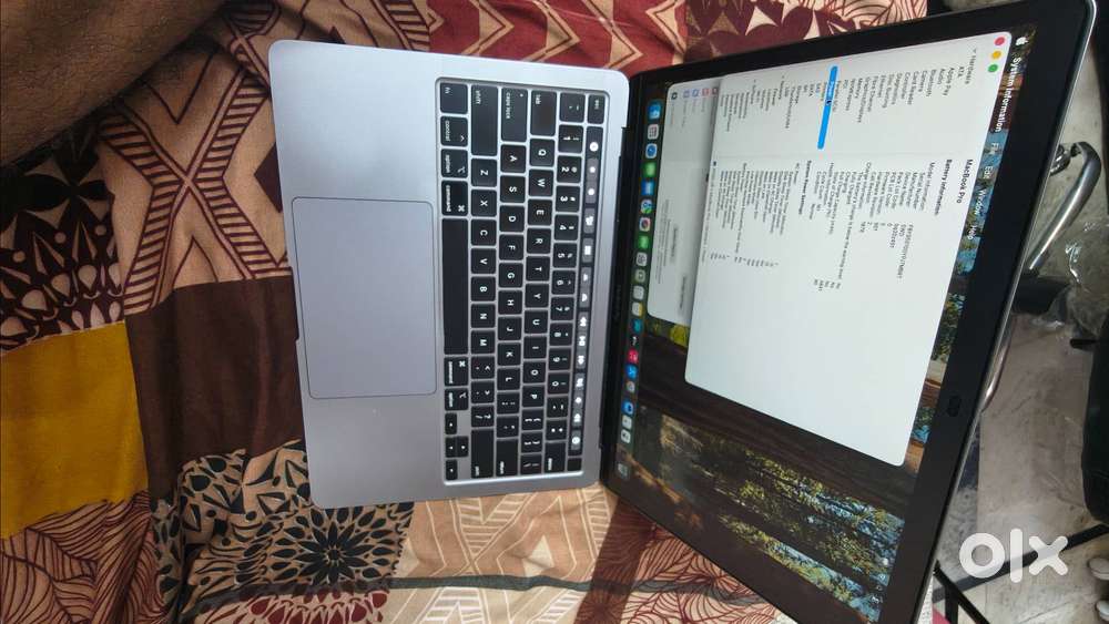 Macbook pro 13.3 ich  2020 touchbar, 16gb 512gb ssd