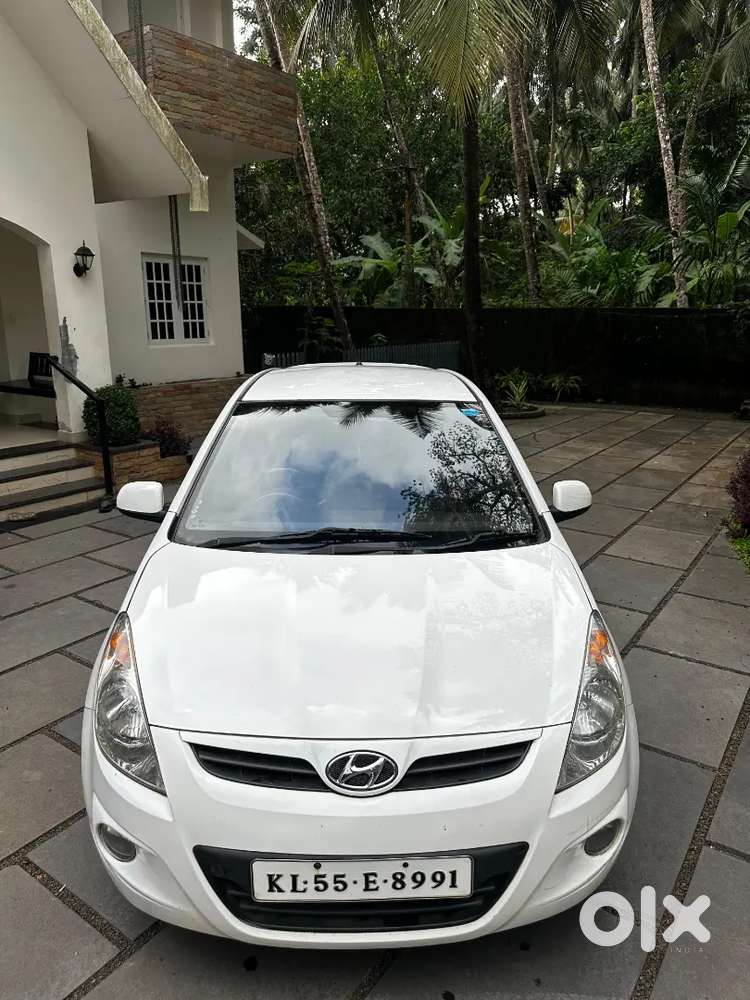Hyundai I20 2010 Petrol Cng For Sale
