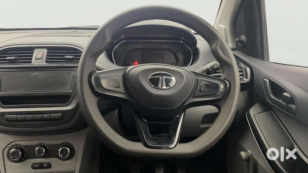 Tata Tiago 1.2 Revotron Xe Cng, 2024, Cng & Hybrids