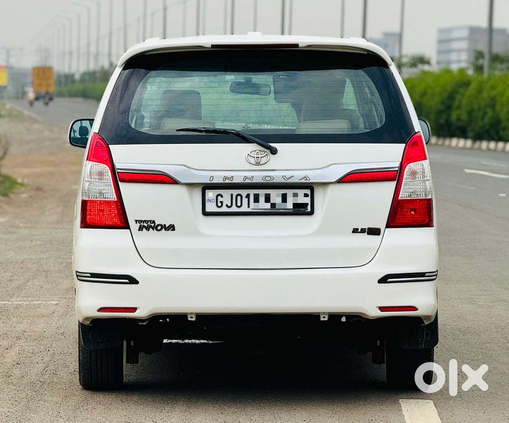 Toyota Innova 2.5 Gx 7 Str Bs-iii, 2014, Diesel