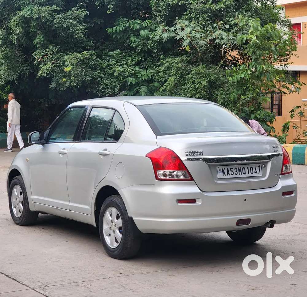 Maruti Dzire 1.2 Zxi Petrol 2011