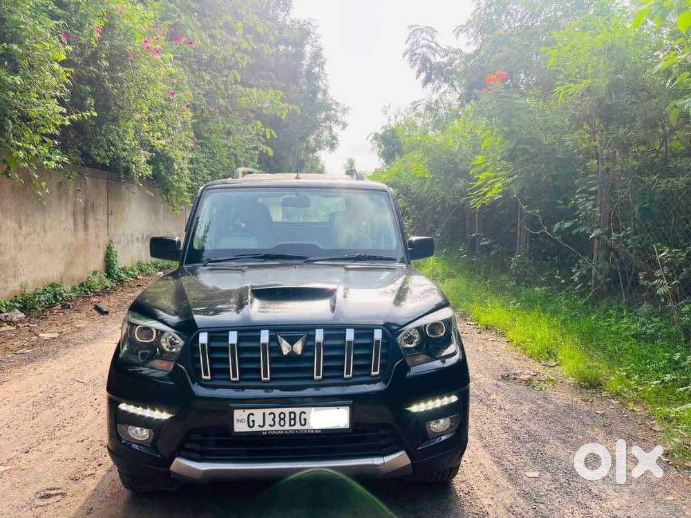 Mahindra Scorpio Classic 2.2 S 11 Mt 7 Cc, 2024, Diesel