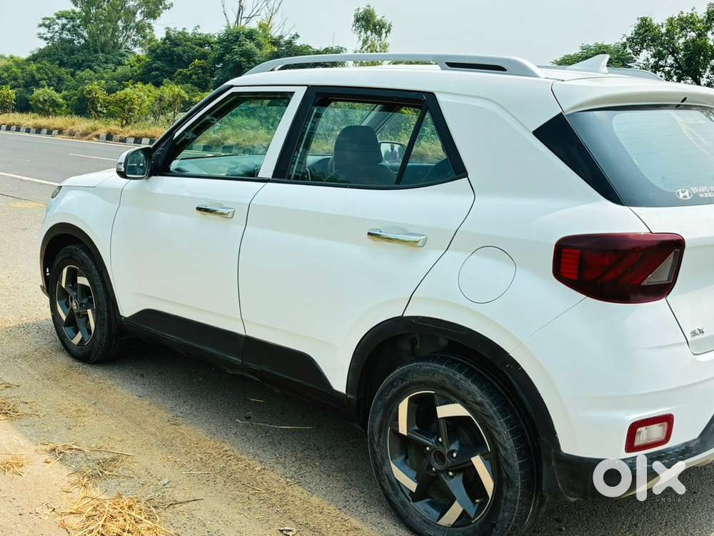 Hyundai Venue Diesel 2020