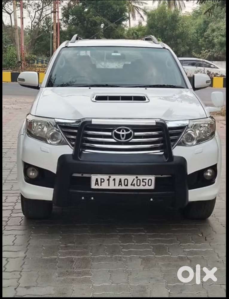 Toyota Fortuner 4x4 At, 2012, Diesel