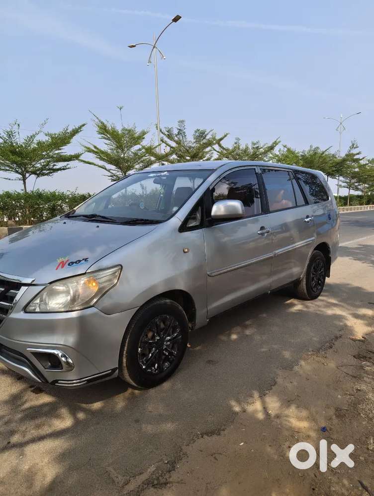 Toyota Innova 2015 Diesel 223918 Km Driven