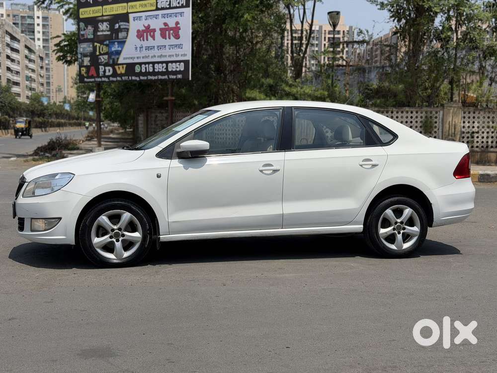Skoda Rapid 1.6 Mpi Ambition, 2015, Diesel