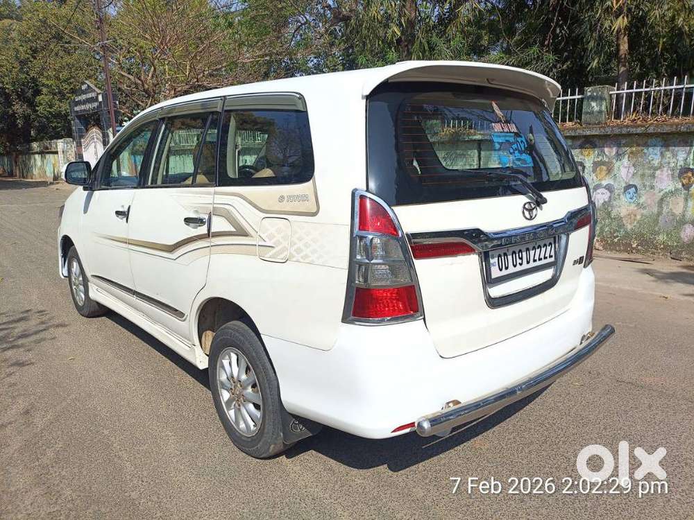 Toyota Innova 2.5 Z Diesel 7 Seater, 2014, Diesel