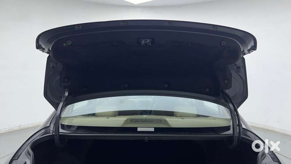 Maruti Suzuki Ciaz Alpha 1.5 At, 2020, Petrol