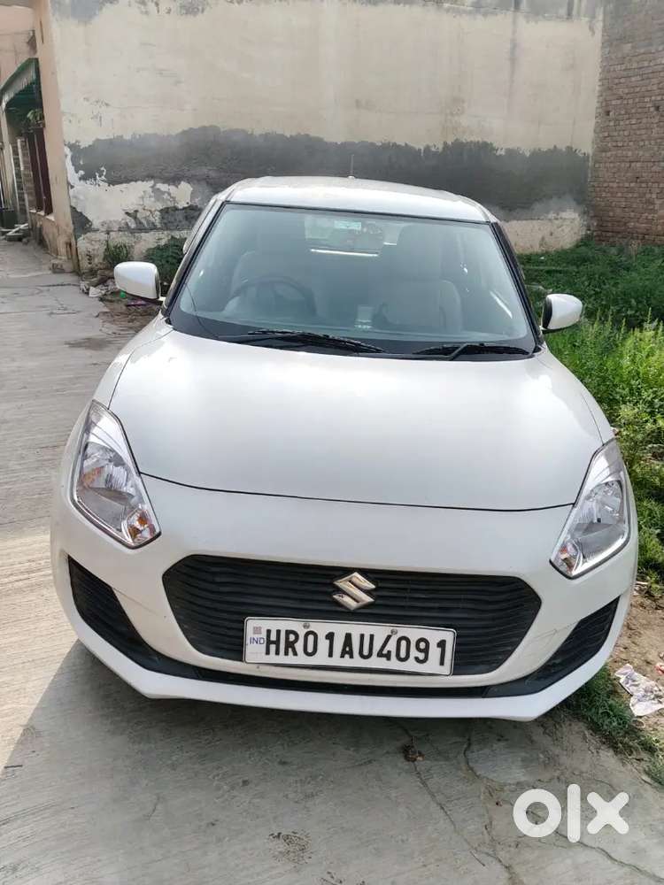 Selling Maruti Suzuki Swift Vxi 2020 Petrol