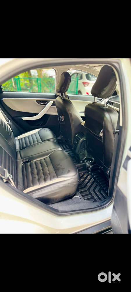 Tata Nexon Pure 1.2 Revotron Petrol 6 Mt, 2024, Petrol