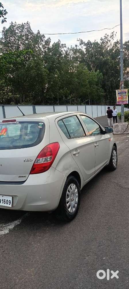 Hyundai I20 Magna 1.2 Vtvt, 2012, Petrol