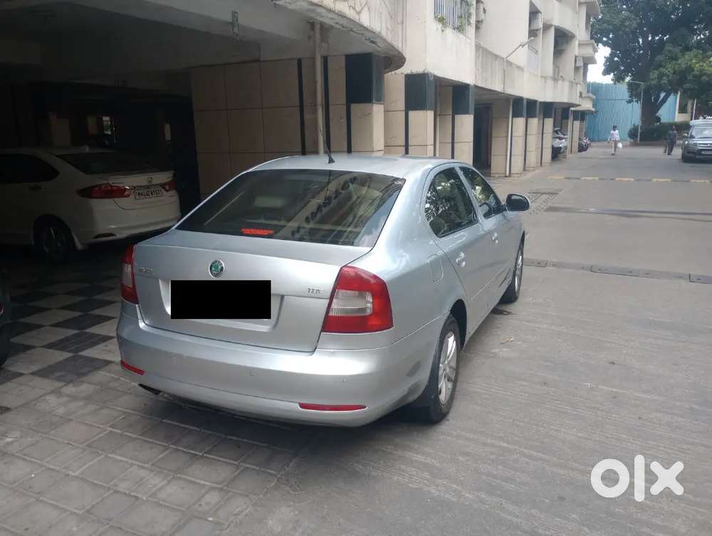 Skoda Laura 2010 Diesel 118800 Km Driven