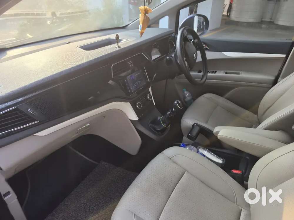 Mahindra Marazzo 1.5 M8 2018