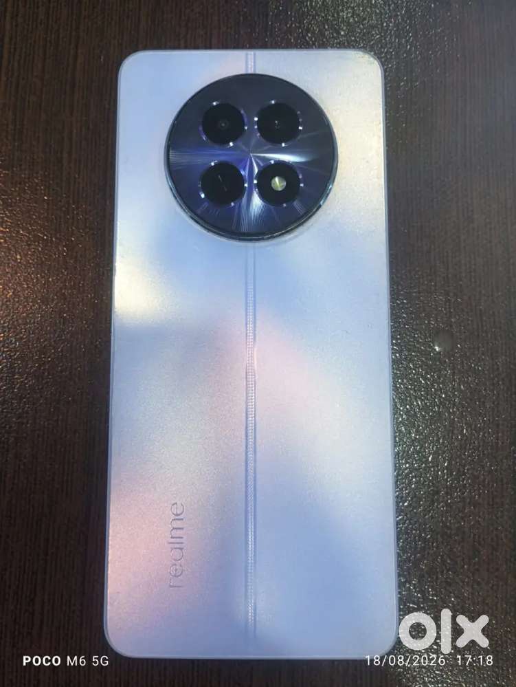 1  year old  (8.00GB Ram) (Model3999RMX1) i have the bill box