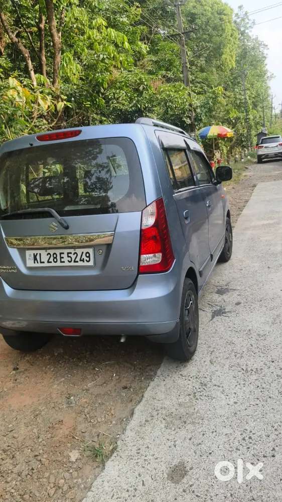 Maruti Suzuki Wagon R 2013 Petrol Well Maintained