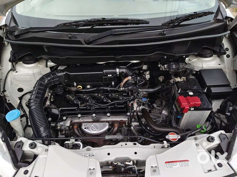 Maruti Suzuki Ertiga Vxi Shvs, 2022, Petrol